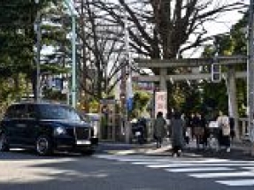 Iconic Electric London Taxi is now on sale in Japan