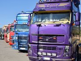 LowCVP guide highlights sustainable fuel opportunities for decarbonization of commercial fleets