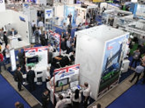 Advanced Propulsion Centre flying the flag for UK green innovators at The Electric & Hybrid Vehicle Technology Expo