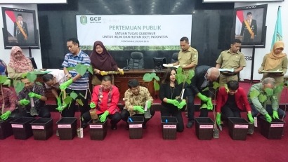 Asia Pulp & Paper se adentra en los biocarburantes con comunidades locales de Indonesia