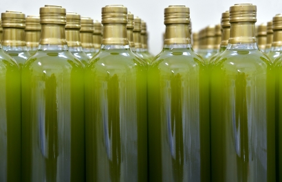 Piden destinar el aceite de oliva almacenado para biodiésel, y la industria acepta si compensa