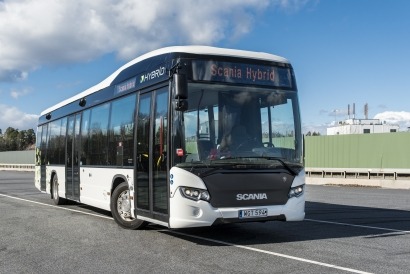 La Comunidad de Madrid compra 51 autobuses híbridos con biodiésel al 100%