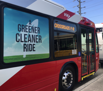 San Antonio: Acuerdo para que en 2021 más de los 500 autobuses de la ciudad funcionen a biogás