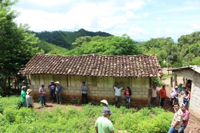 Mejor gestión del bosque y de la energía para llevar electricidad a comunidades rurales