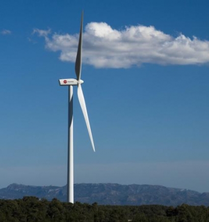 La portuguesa EDPR entra al mercado chileno al adquirir una cartera eólica y solar de 628 MW