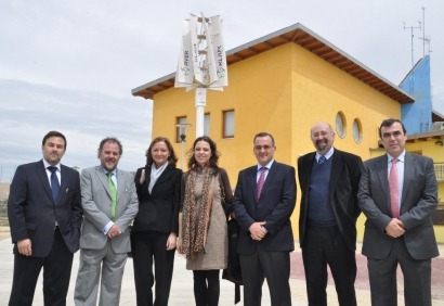 La Universidad de Zaragoza estrena aerogenerador de eje vertical