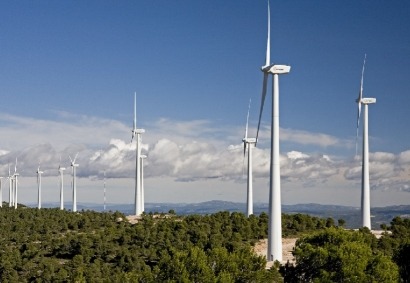 Acciona, pionera mundial en prestar servicios de ajuste solo con energía eólica