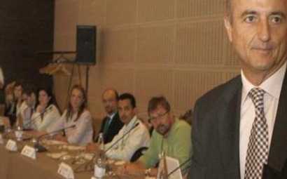 Apecyl acusa al ministro Sebastián de someter a las energías renovables a un "irracional castigo"