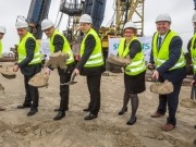 Siemens coloca el primer ladrillo de su futura fábrica de Cuxhaven