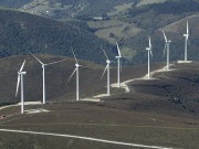 Iberdrola pone en marcha sus dos primeros parques eólicos asturianos