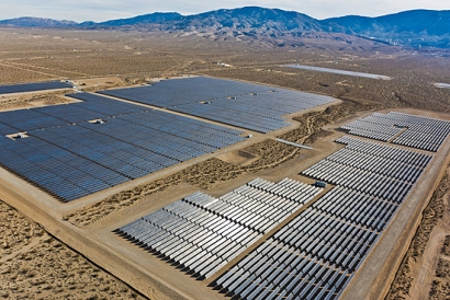 Bloomberg pronostica para 2018 una caída acumulada de alrededor del 30% en el precio de los paneles solares