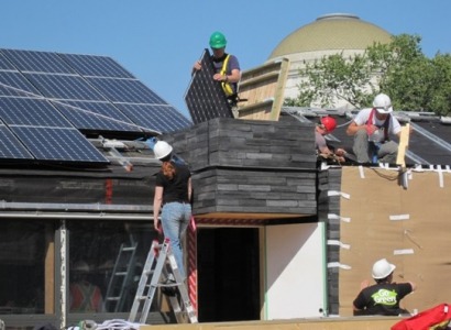 El autoconsumo solar le puede ahorrar a un hogar medio hasta el 60% de la factura
