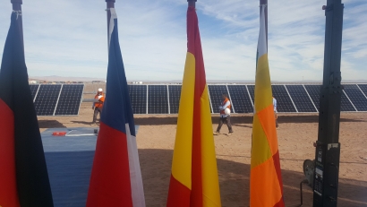 La planta fotovoltaica Granja Solar, de 123 MW, instala los primeros paneles de Solarpack