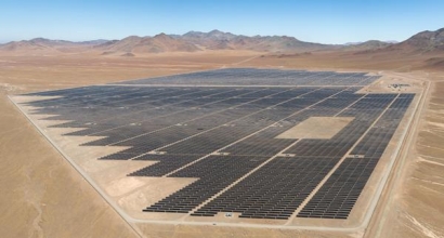 La planta fotovoltaica Luz del Norte es la primera del mundo con licencia para prestar comercialmente servicios de redes auxiliares