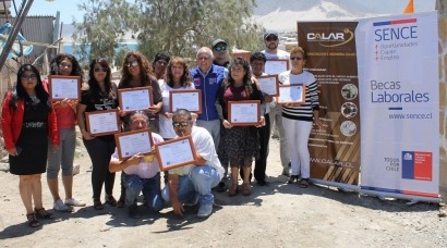 Atacama: Un programa permite a los habitantes de pueblos aislados aprender a instalar y mantener sus propios paneles fotovoltaicos