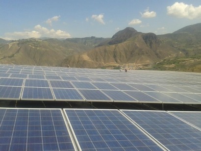 Inauguran la primera planta fotovoltaica de Ecuador