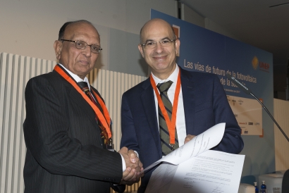UNEF sella un acuerdo de colaboración con la Federación de Energía Solar de India 