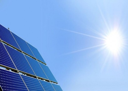 Los productores fotovoltaicos piden amparo al Defensor del Pueblo
