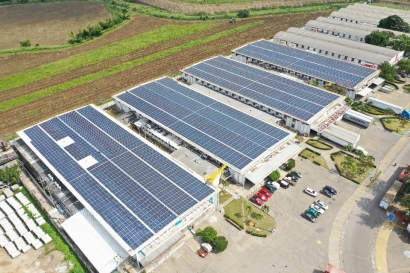 Inauguran en los techos de un parque industrial un sistema fotovoltaico de 4 MW