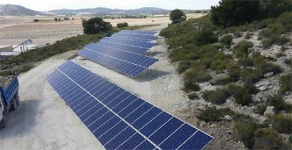 Instalación fotovoltaica aislada para una bodega en Jumilla