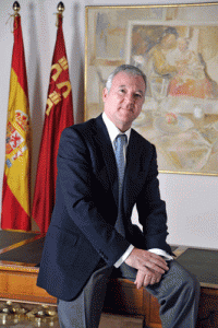 Murcia ya se ha personado ante el Constitucional por los recortes FV