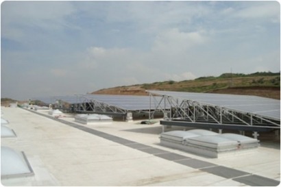 Pequeña empresa solar acuerda con multinacionales