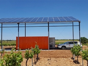 Esta viña se riega con energía solar