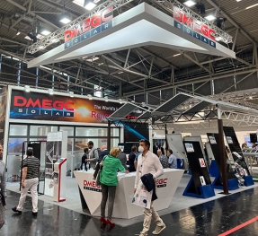 DMEGC presentó en Intersolar sus nuevos módulos con ECR Frame y sus soluciones para invernaderos