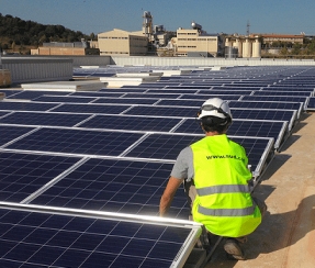 Cataluña aprueba un Decreto Ley que desbloquea el desarrollo de la fotovoltaica y la eólica