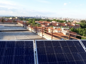 Un centro social de Madrid busca su autonomía energética con 6 kW