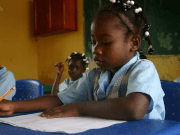 "Luces para aprender" llega a Mozambique