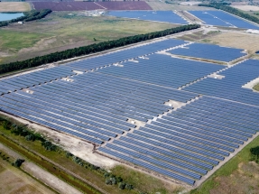  IBC SOLAR Energy conecta a red en Hungría 43 MW fotovoltaicos