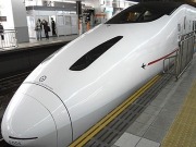 Los paneles de Siliken verán pasar los trenes bala japoneses