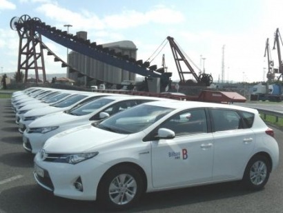La Autoridad Portuaria de Bilbao adquiere una flota de coches híbridos