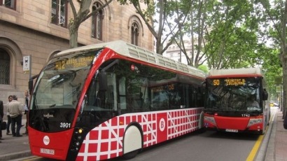 Un autobús evita la contaminación de 50 coches