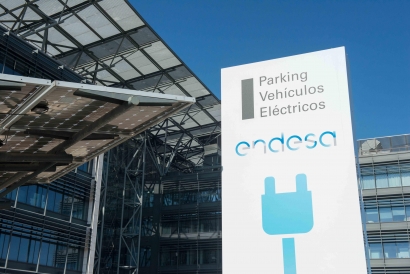 La tercera edición del Plan de Movilidad Eléctrica de Endesa duplica el número de empleados que tiene coche eléctrico