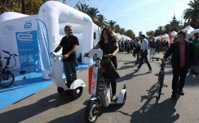 Más de 15.000 asistentes llenan la quinta edición de Expoelectric