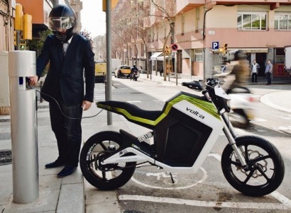La Generalitat ha incentivado en el último trimestre de 2015 la adquisición de 157 motos eléctricas