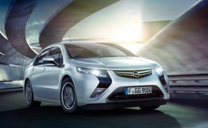 Llega a España el primer Opel Ampera híbrido de fabricación en serie