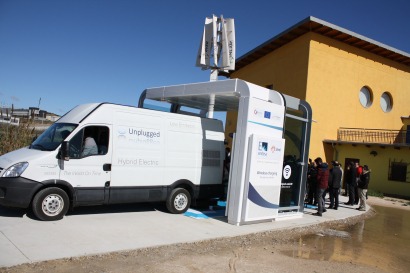 La carga rápida y sin cables del vehículo eléctrico ya está más cerca