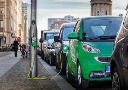 Los coches eléctricos serán más baratos que los de combustión en año y medio