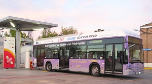 Madrid estrena el primer autobús propulsado por hidrógeno