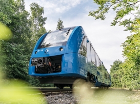 Los trenes de hidrógeno de Alstom ya llevan un año y medio circulando con pasajeros. Y sin problema.