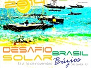 Una carrera de barcos solares