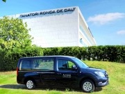 Arranca en Barcelona el primer coche fúnebre eléctrico de larga autonomía