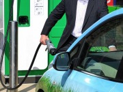 Primera red de recarga rápida para vehículos eléctricos del Reino Unido
