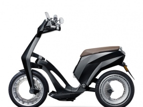 Presentan un nuevo scooter eléctrico ultraligero y fácilmente recargable