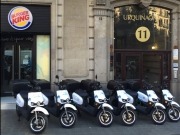 Burger King apuesta por la moto eléctrica en Barcelona