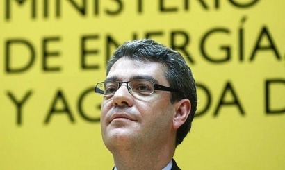 El Ministerio modifica la retribución de las renovables