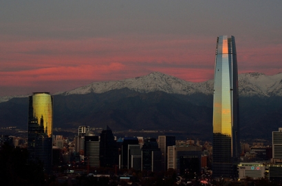 Santiago: Un centro comercial certifica que sólo se abastece de energía renovable